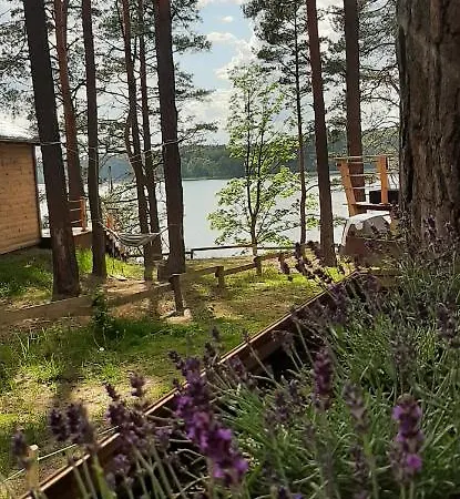 Nad Samym Jeziorem Borsk