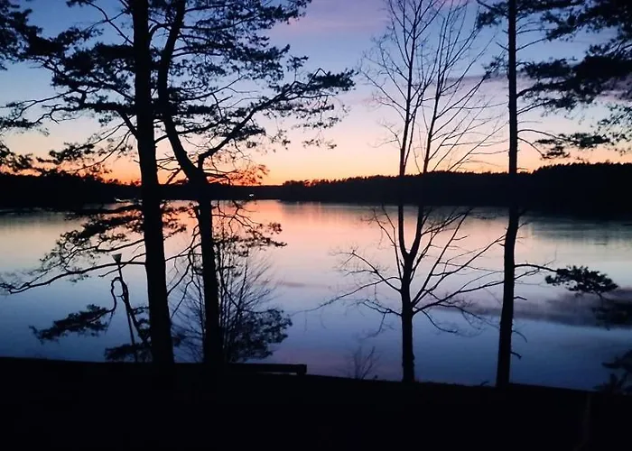 Nad Samym Jeziorem Tatil Evi