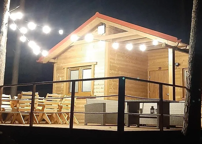 Tatil Evi Nad Samym Jeziorem