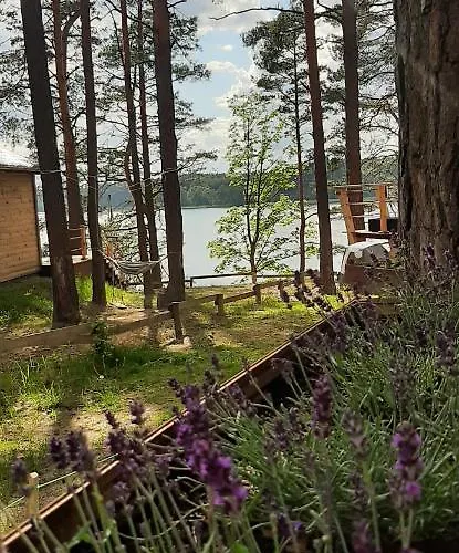 Nad Samym Jeziorem Borsk